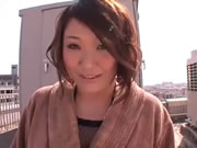 日本淫女搖晃對大奶子